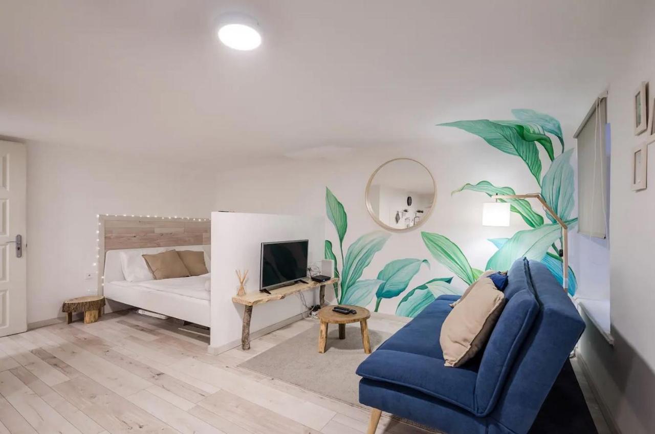 Cosy Cottage - Cheerful Apartment In The Center Budapest Bagian luar foto