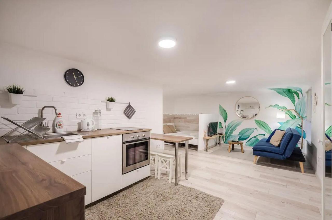 Cosy Cottage - Cheerful Apartment In The Center Budapest Bagian luar foto